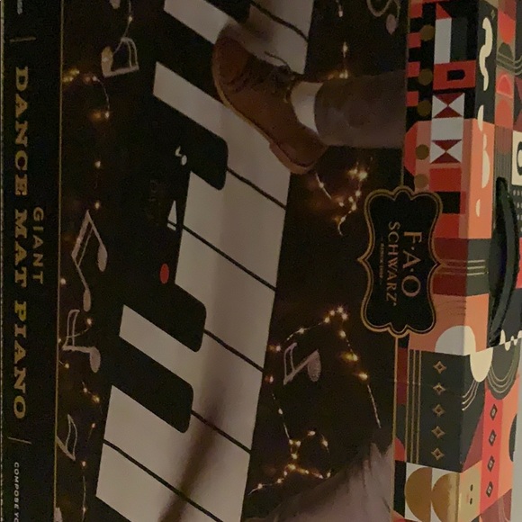 FAO Schwarz Giant Dance Mat Piano